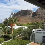 Artemis Village & 4* Stavrós