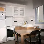 Artemis Village & 4* Stavrós