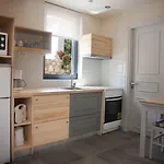 Artemis Village & 아파트호텔 4*