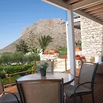 아파트호텔 Artemis Village & Stavrós