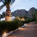 아파트호텔 Artemis Village &