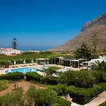 Artemis Village & 4*