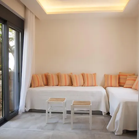 Artemis Village & Aparthotel 4*
