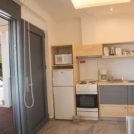 Artemis Village & Aparthotel
