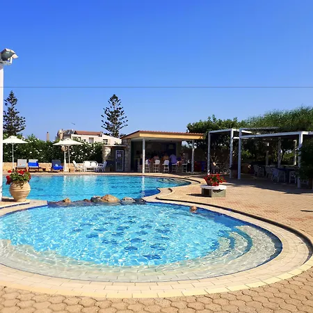 Artemis Village & Aparthotel